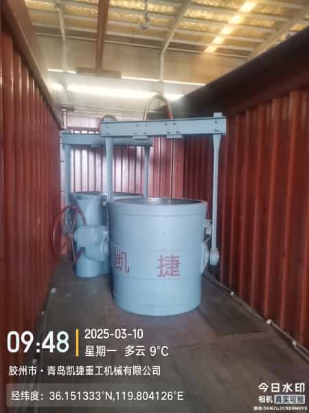 發(fā)完國外的電動(dòng)平車，茶壺包裝柜發(fā)往港口！